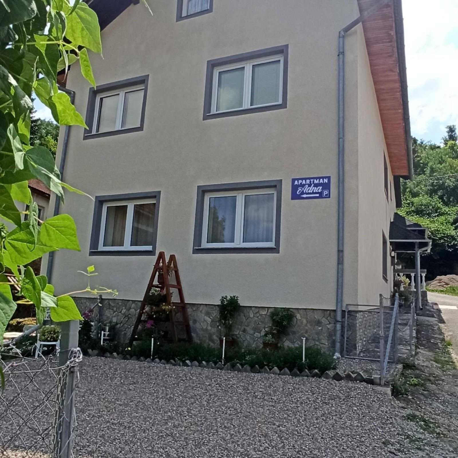 Apartman Adna Kulen Vakuf Dış mekan fotoğraf